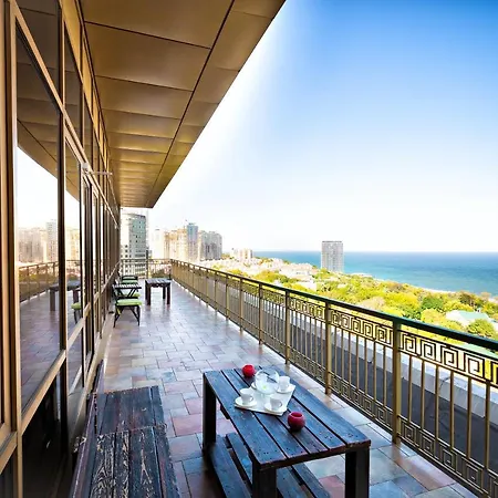 Arcadia Promenade Grand Apartments Odessa Exterior photo