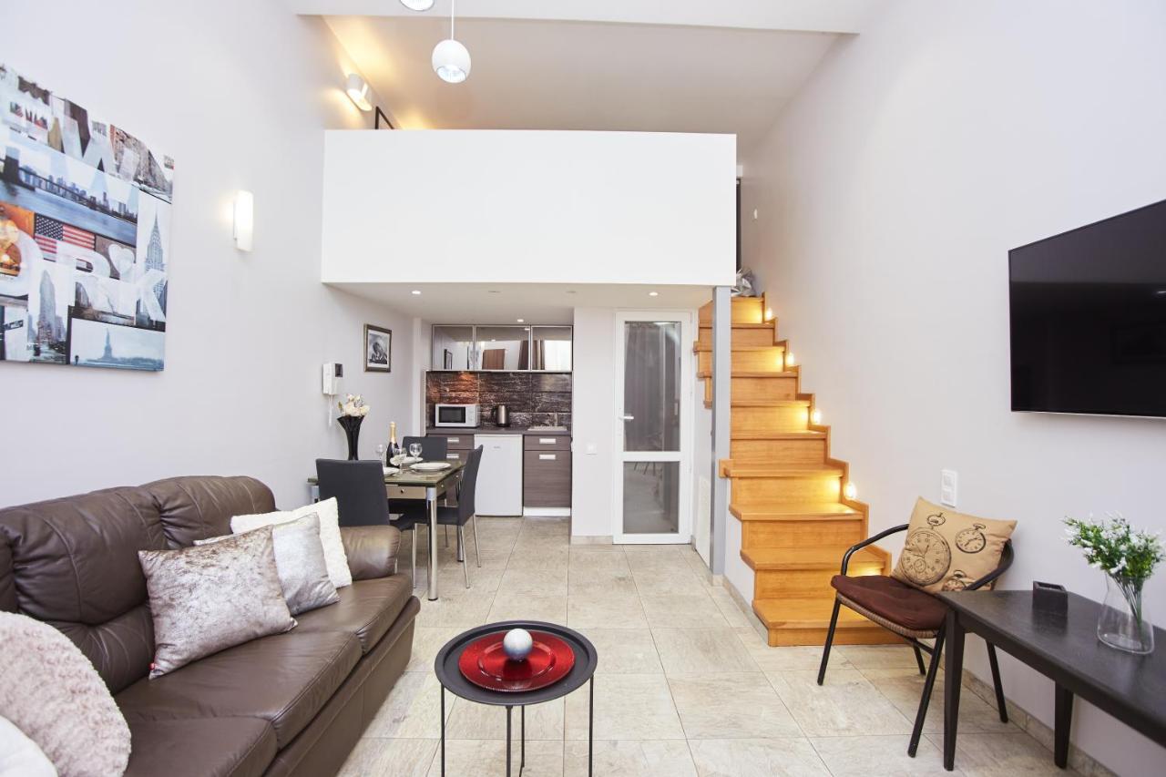 Arcadia Promenade Grand Apartment *
