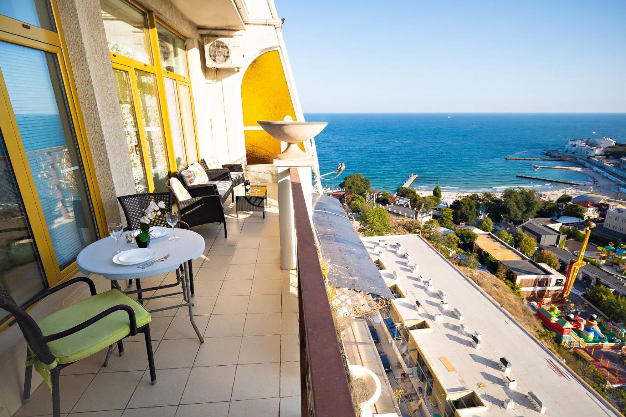 Arcadia Promenade Grand Апартаменти *